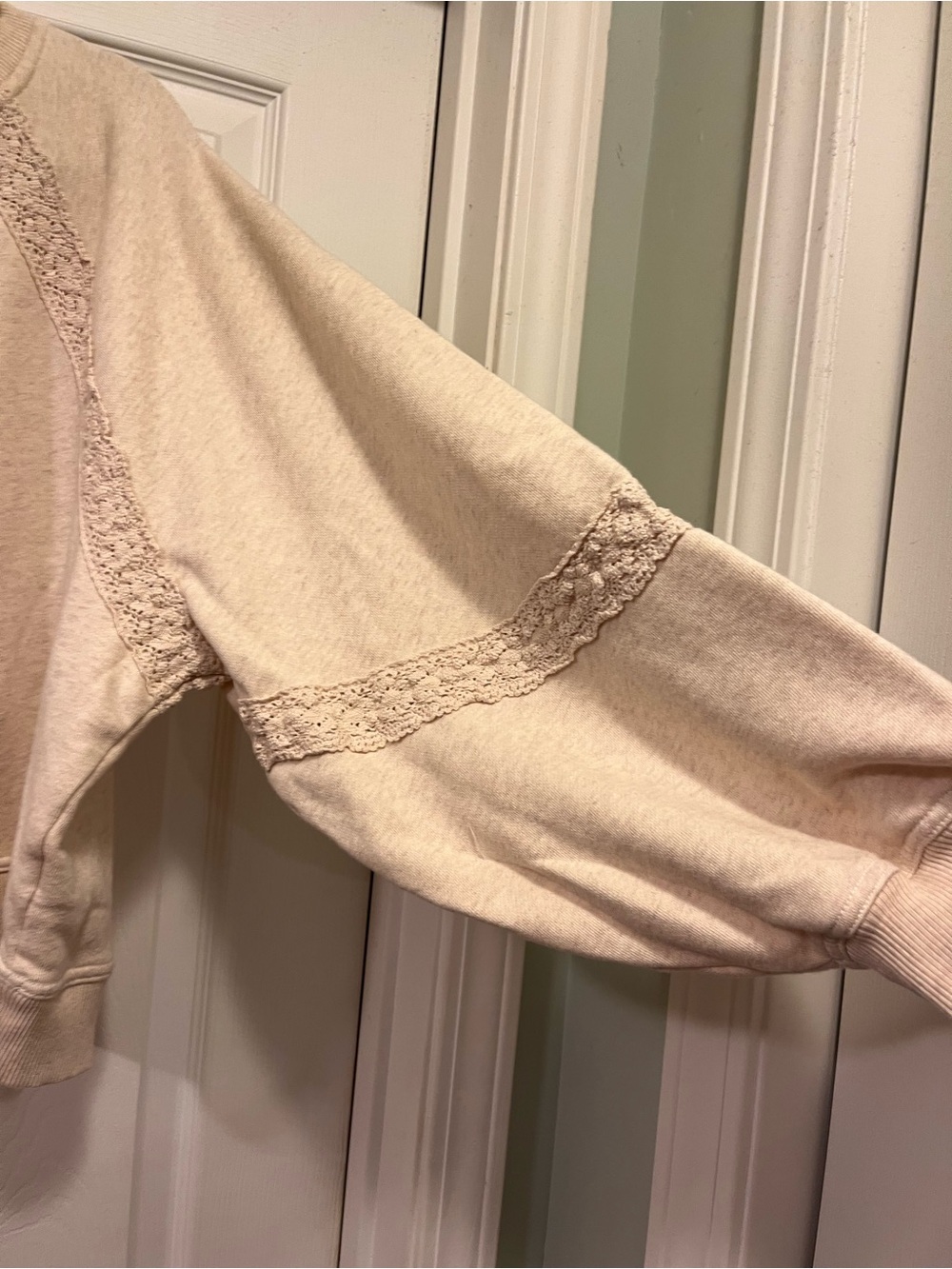 Aerie Cream Cropped Pullover - Picture 3 of 4